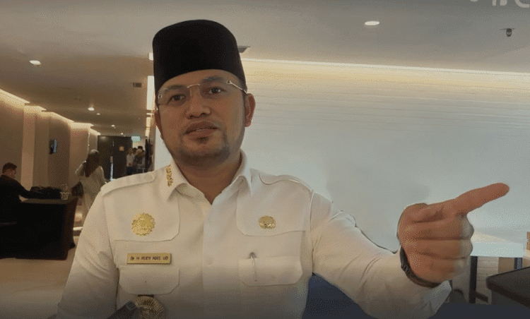 Gubernur Kaltim, Dr. H Rudy Mas’ud (Harum).