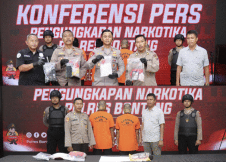 Polres Bontang gelar press release ungkap kasus narkoba Polsek Bontang Selatan, 2 terduga berhasil diamankan. (Polres Bontang)
