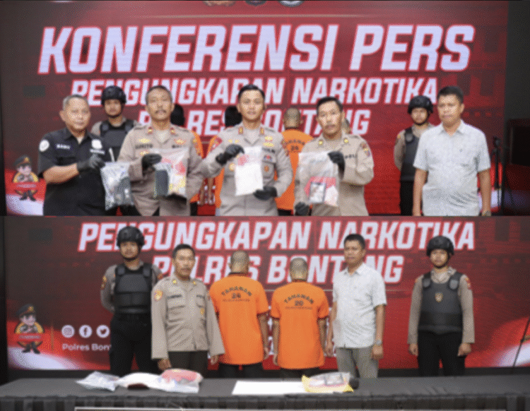 Polres Bontang gelar press release ungkap kasus narkoba Polsek Bontang Selatan, 2 terduga berhasil diamankan. (Polres Bontang)
